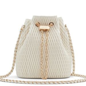 ALDO
NATALYA BUCKET BAG🌿🌹🌿